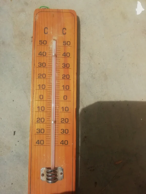 meteo santo antao, un thermomètre qui affiche la température